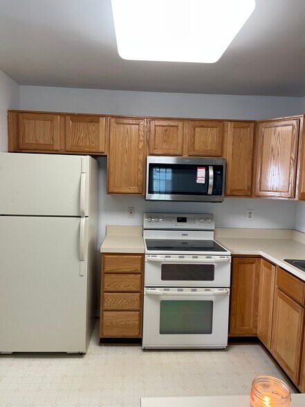 Building Photo - 9336 Fringe Tree Ln