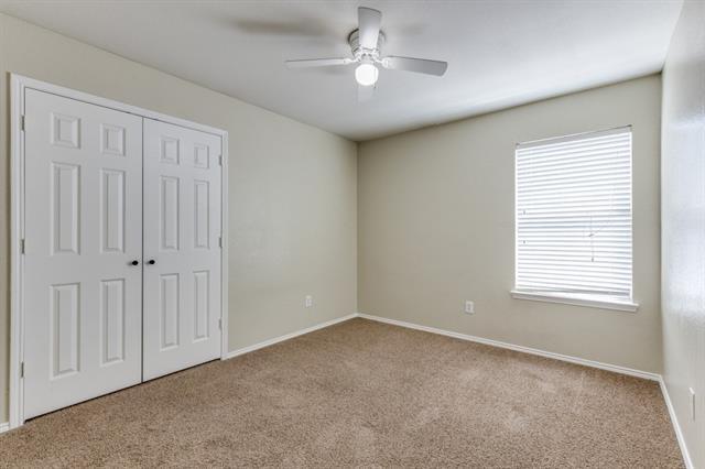 Building Photo - 12169 Thicket Bend Dr