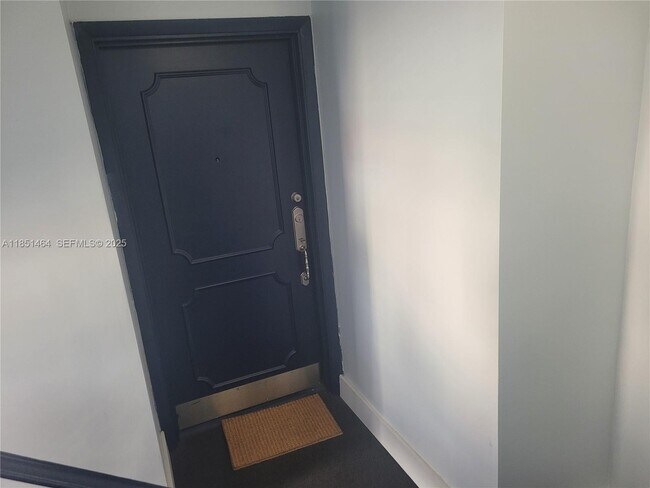 Building Photo - 3860 NE 170th St