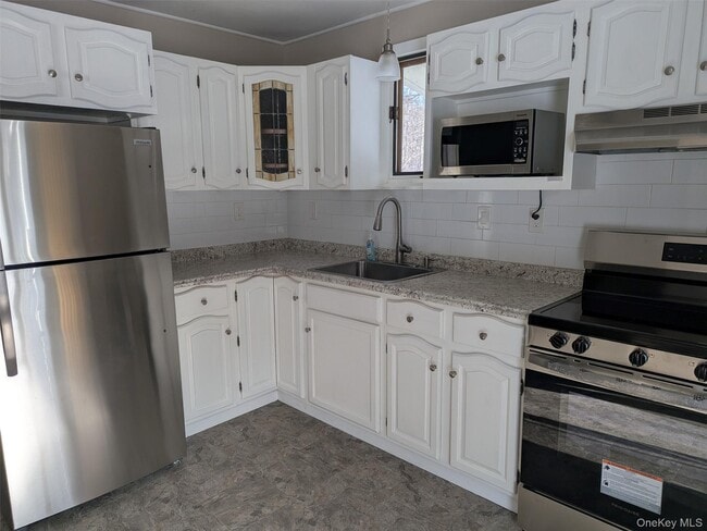 Building Photo - 4138 US-209