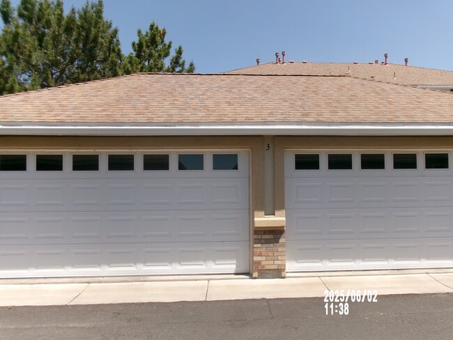 Primary Photo - 1751 Pinewood Dr