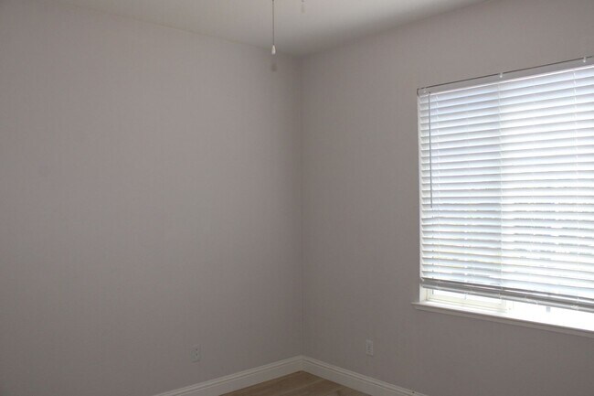 Building Photo - 2645 Flintlock Ln