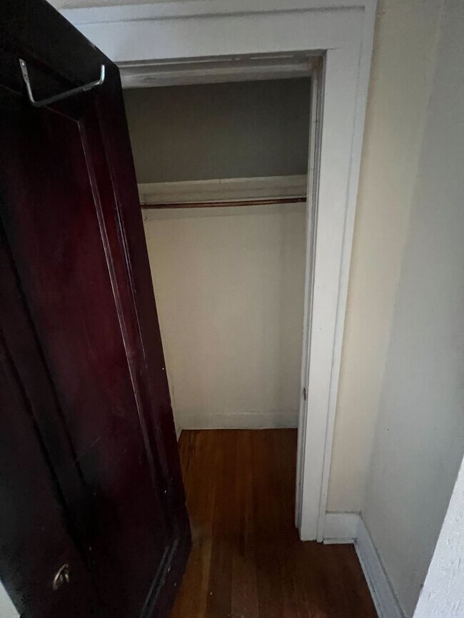 Building Photo - 67 S Main Ave