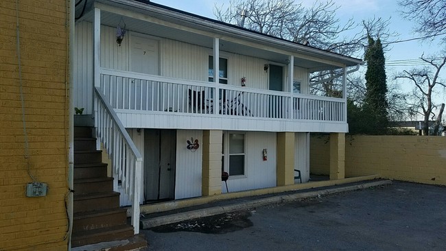 211 Madison St - 211 Madison St Shelbyville TN 37160 | Apartment Finder