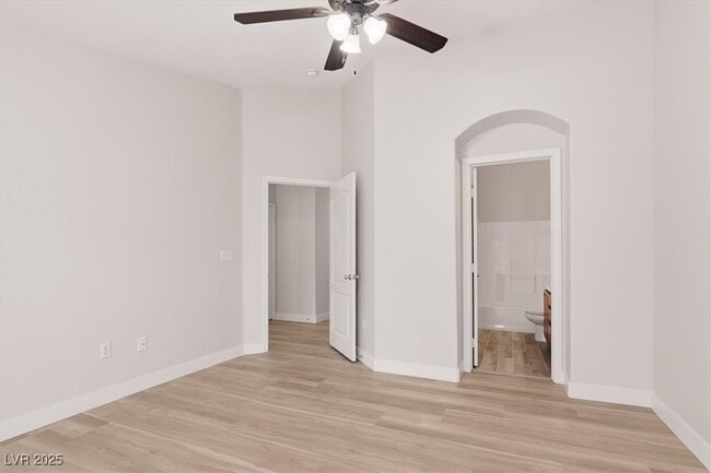 Building Photo - 2755 Fountain Ridge Ln