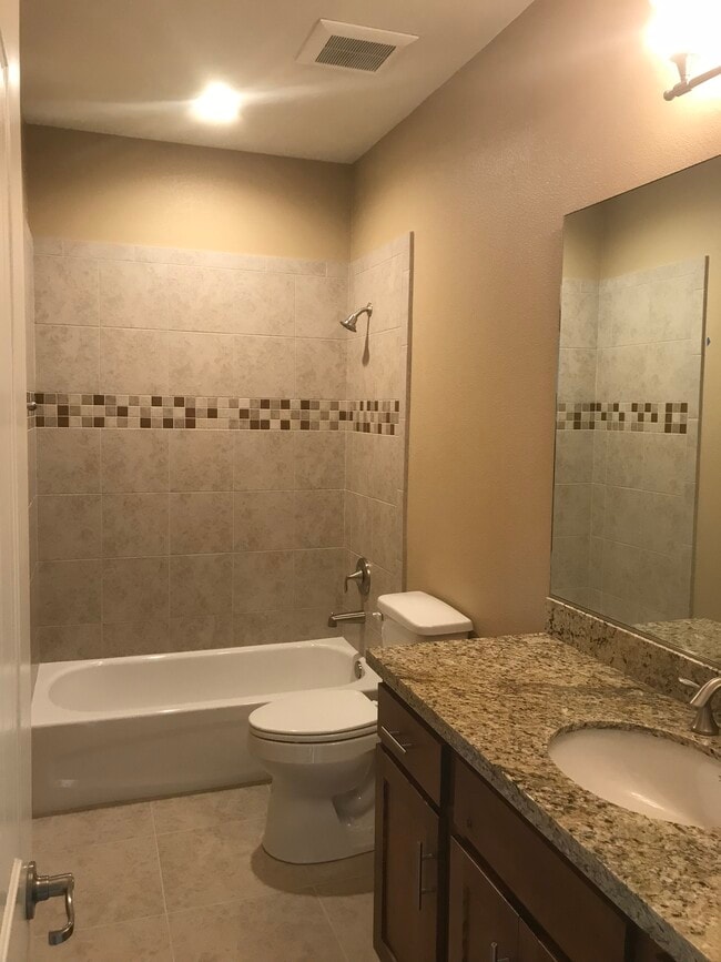 Building Photo - 1355 Cedar Creek Cir