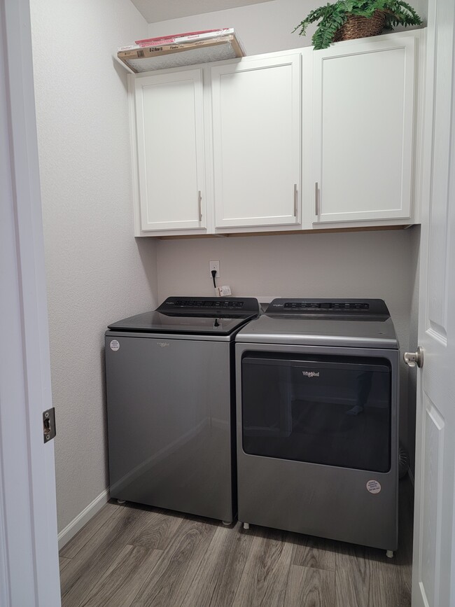 Building Photo - 26891 E Byers Ave