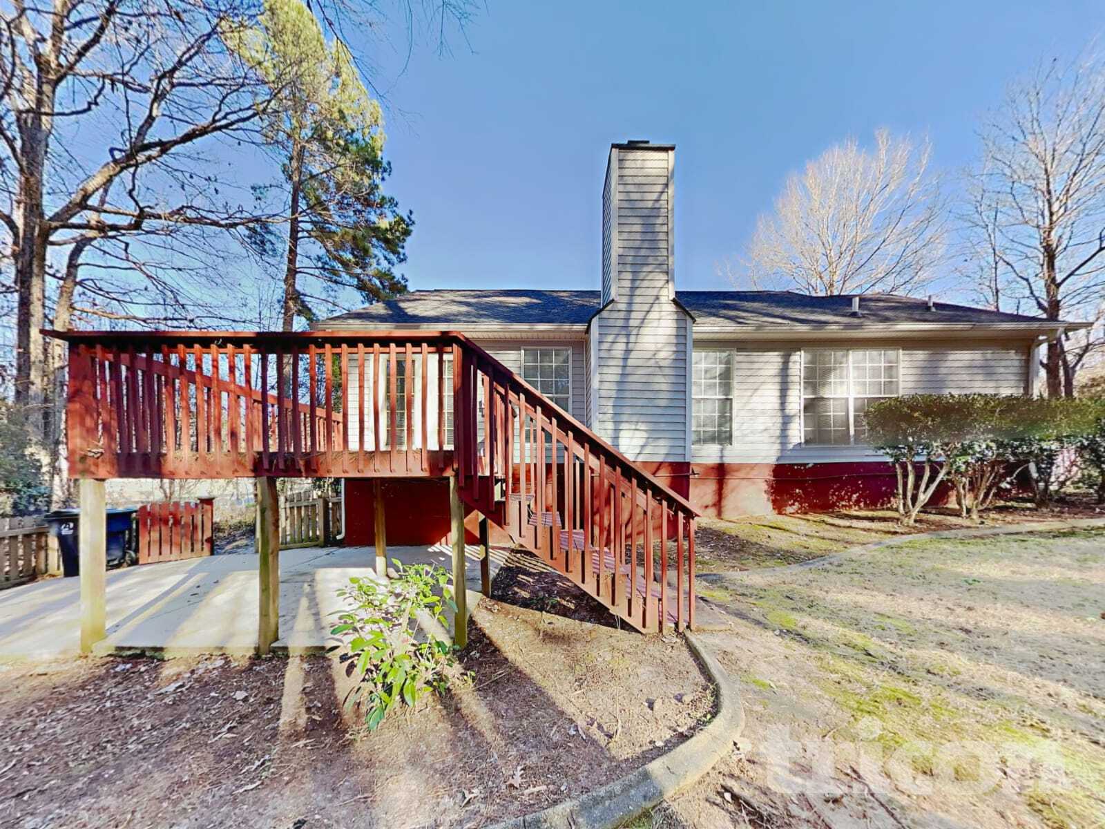 Building Photo - 100 Rolling Rock Rd