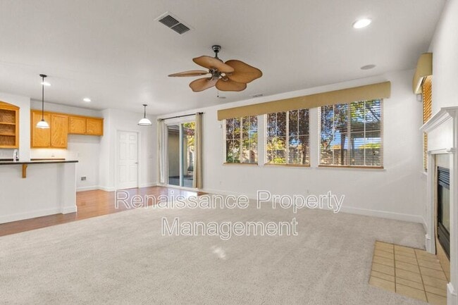 Building Photo - 1801 Riverview Ave