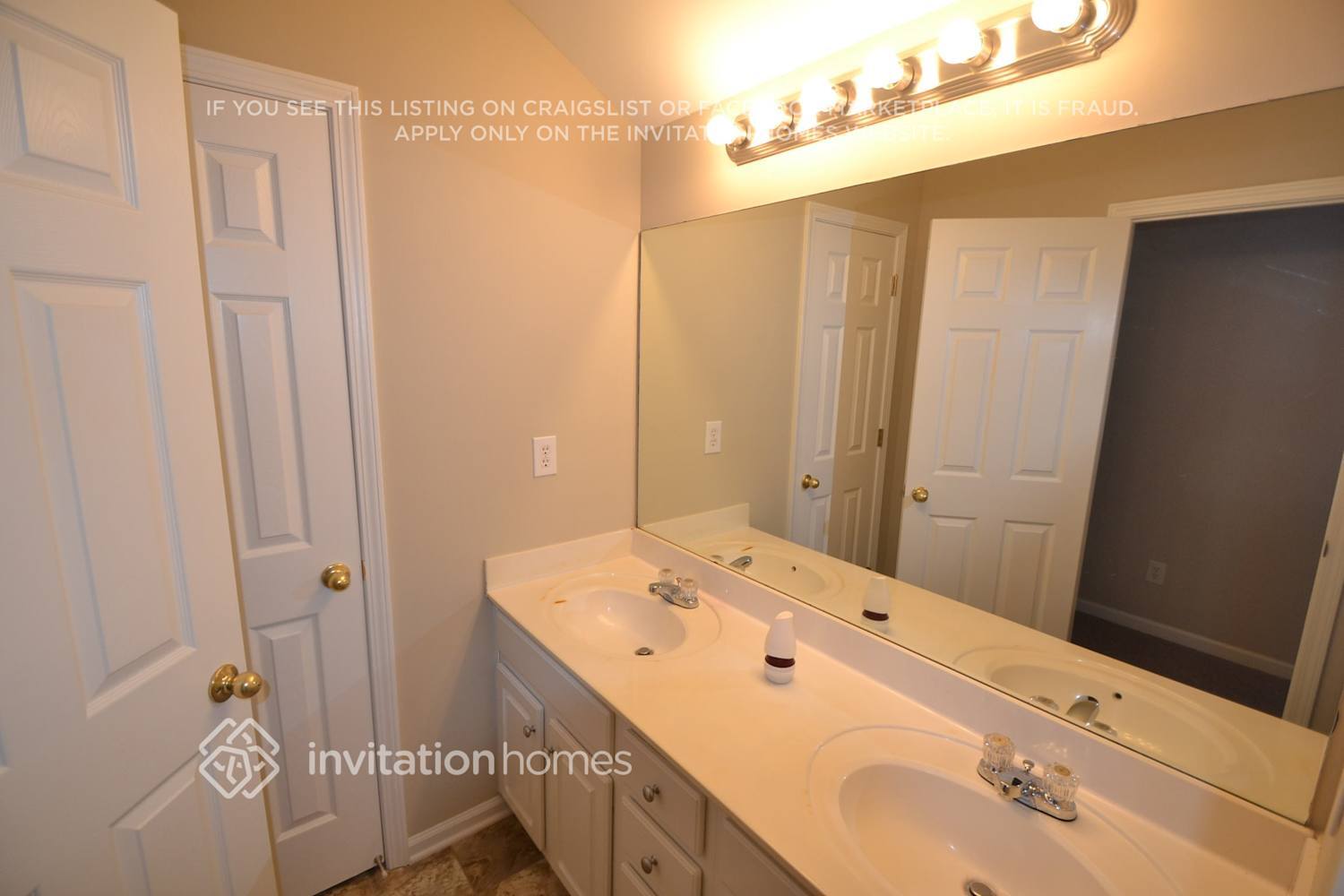 Building Photo - 6287 Vinings Vintage Dr SE