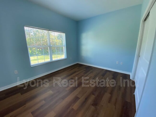 Building Photo - 18235 Eau Gallie Cir