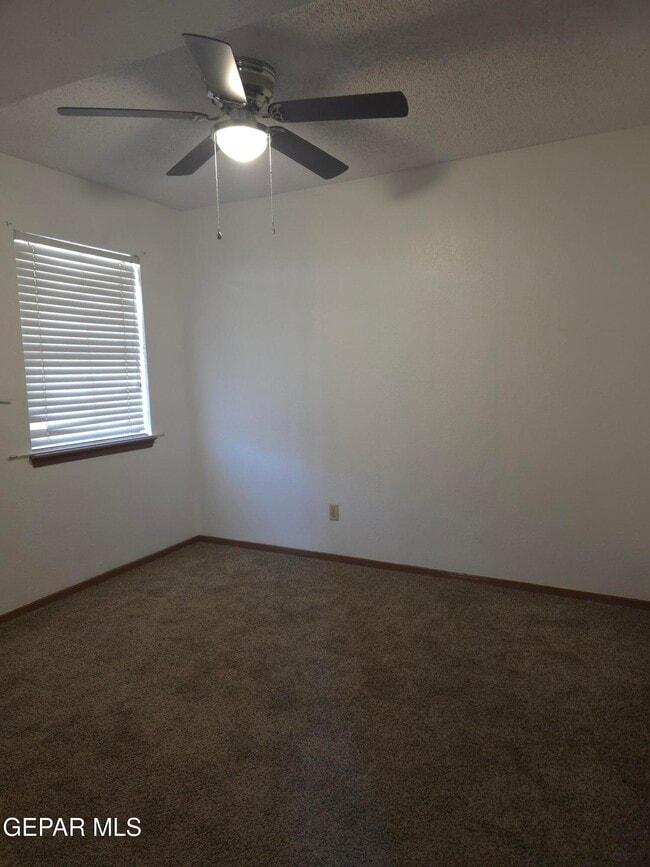 Building Photo - 11836 Sierra Azul Dr