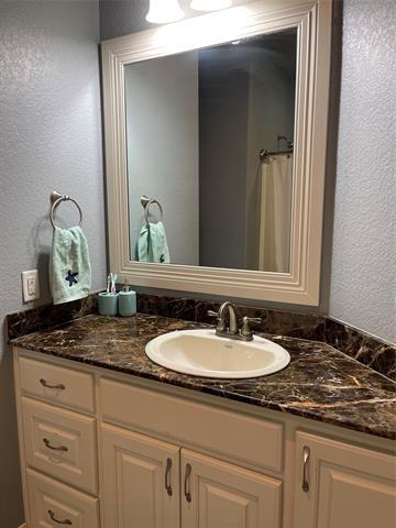 Building Photo - 324 FM 1971