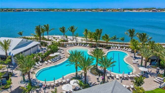 Building Photo - 11831 Venetian Lagoon Dr