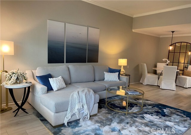 Building Photo - 950 Avenida Carmel