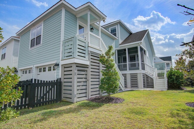 Building Photo - 1636 Juliana St