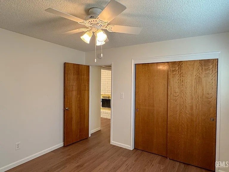 Building Photo - 2705 Parkfield Ct