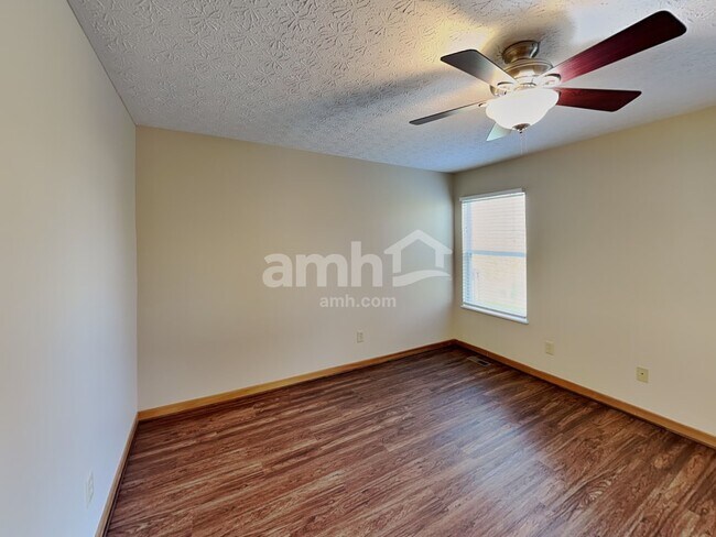 Building Photo - 7898 Antonio Ln