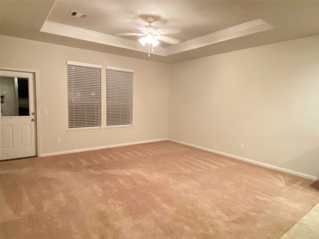 Building Photo - 819 Messina Ln