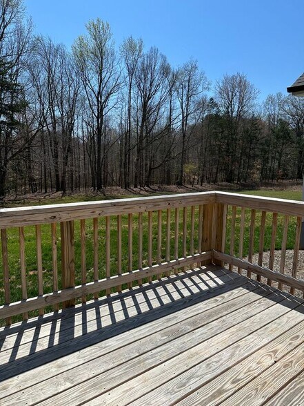 Building Photo - 5507 Bucks Garage Rd