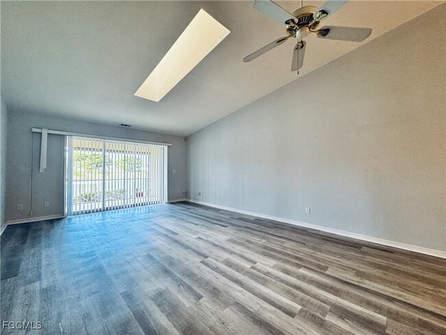 Building Photo - 1320 SE 6th Ave