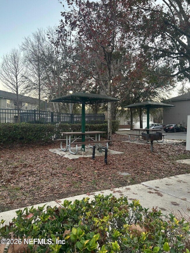 Building Photo - 6063 Maggies Cir