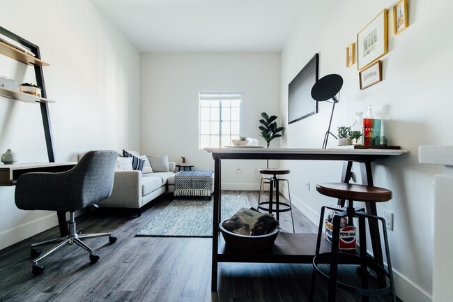 Floorplan - Rose on Bond