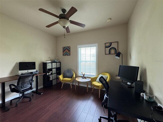 Building Photo - 1376 NW 120th Way