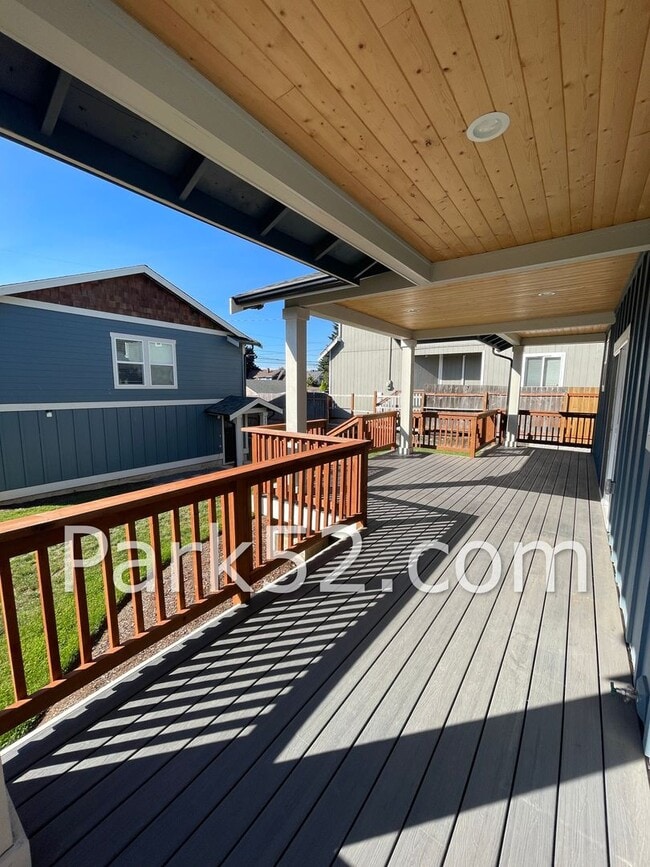 Building Photo - 3 Bedroom Tacoma Home