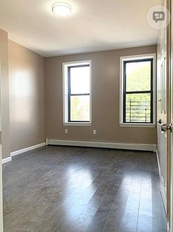 Building Photo - 93-38 43rd Ave