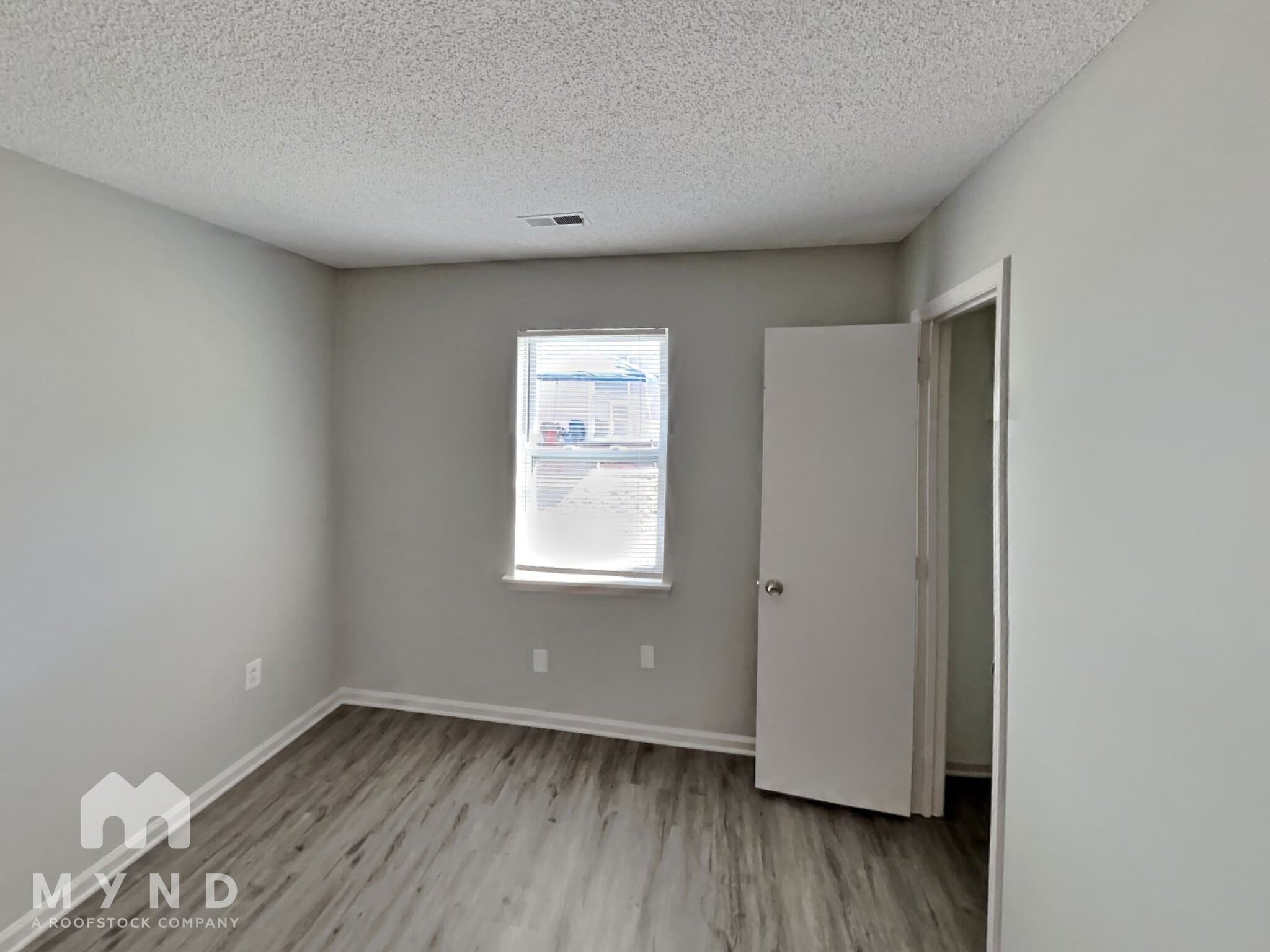 Building Photo - 13933 Eden Ct