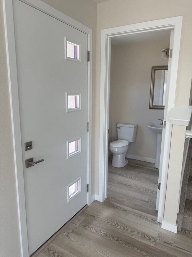 Building Photo - New Construction Townhome in University Park