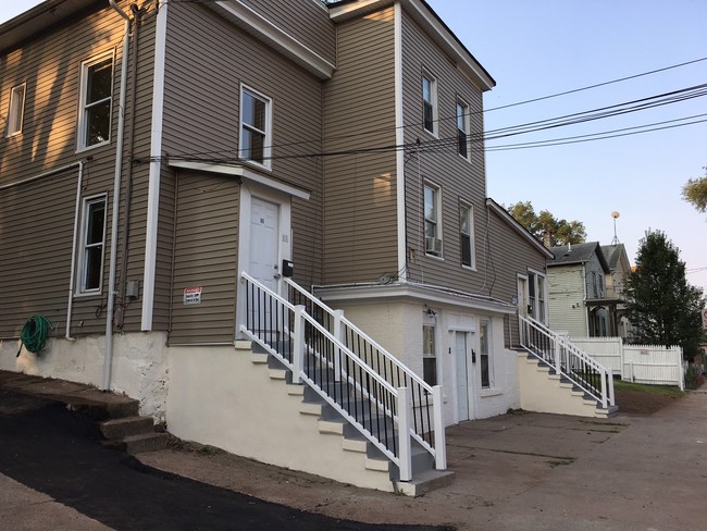 Primary Photo - 86 Adeline St