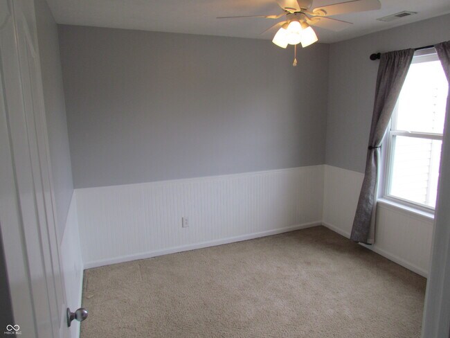 Building Photo - 13888 Willesden Cir