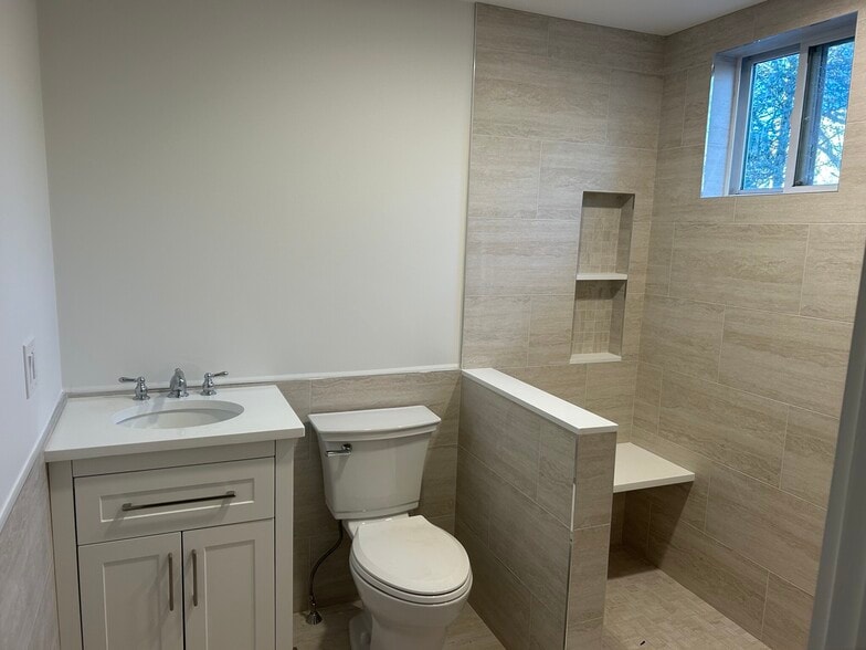 125 Spring, #2, Cambridge - 125 Spring St