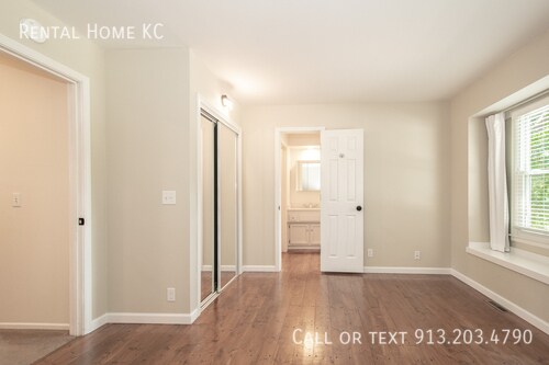 Building Photo - 15118 W 83rd St