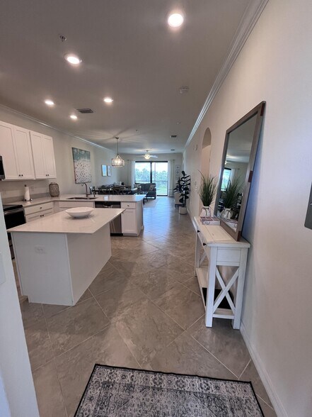 Building Photo - 17520 Gawthrop Dr