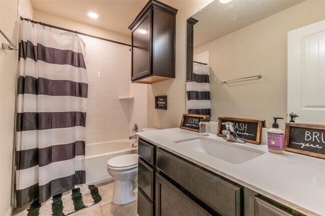 Building Photo - 205 Pepper Mill Loop