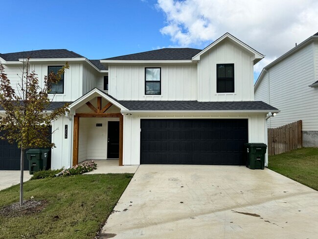 Building Photo - 14568 CR 2191