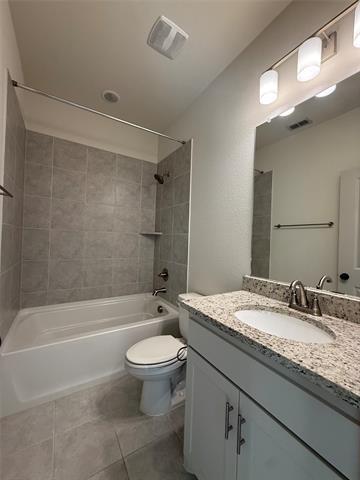 Building Photo - 2625 Dodson St