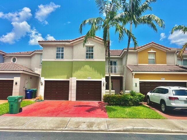 Primary Photo - 8021 NW 114th Pl