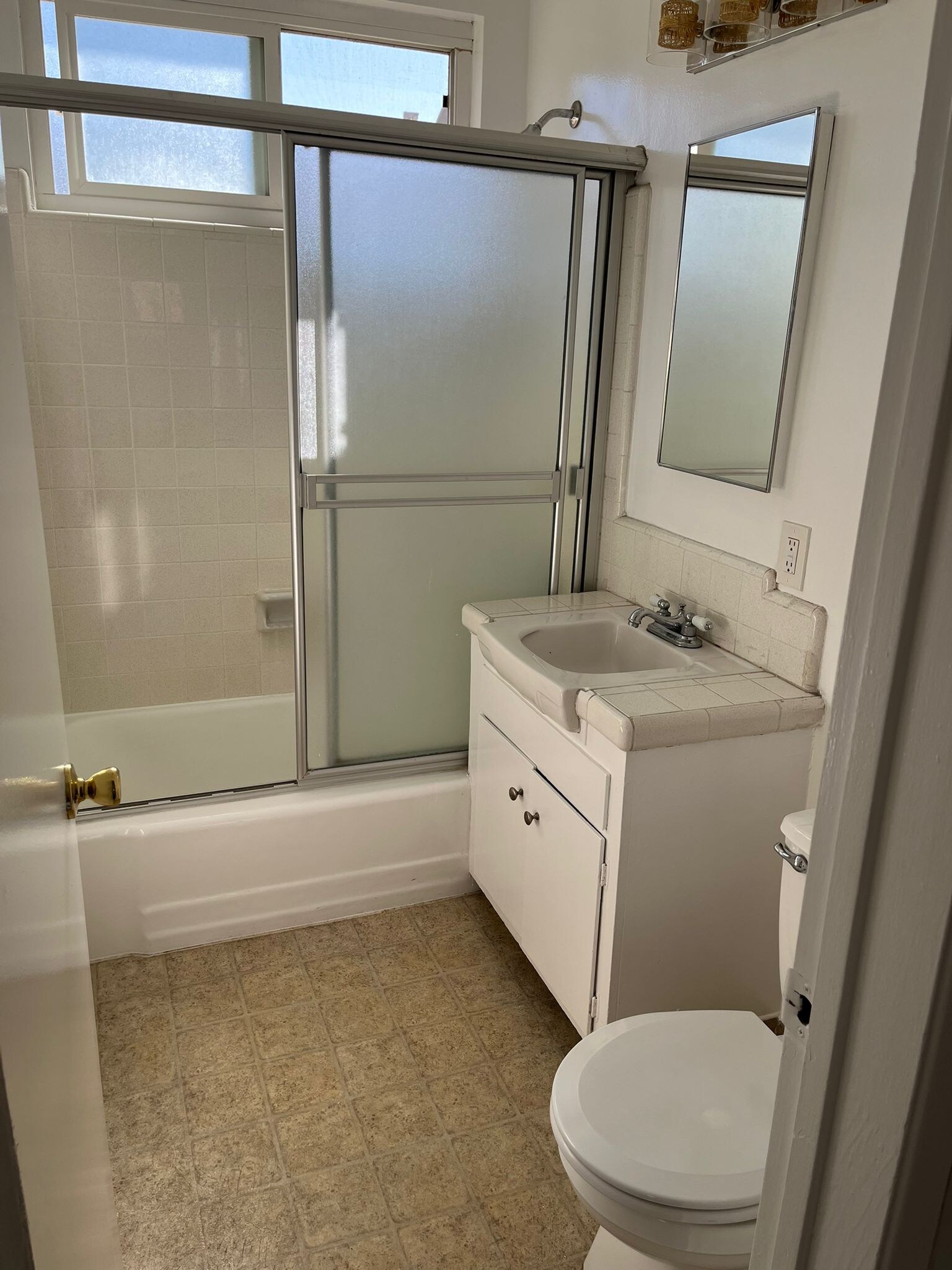 Full Bathroom - 8315 W Manchester Ave