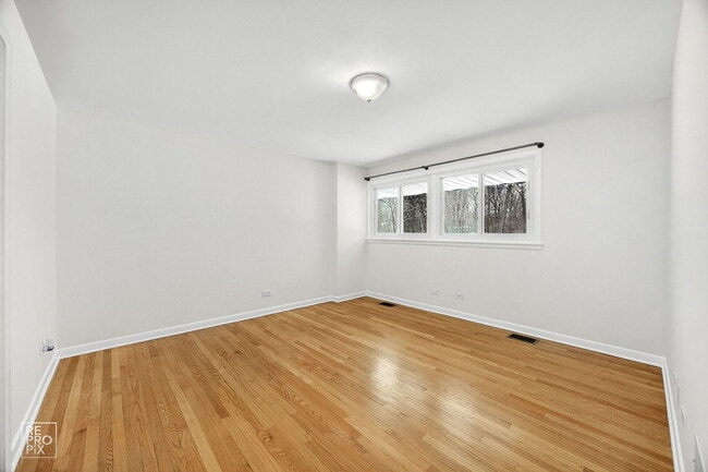 Building Photo - 23670 N Elm Rd