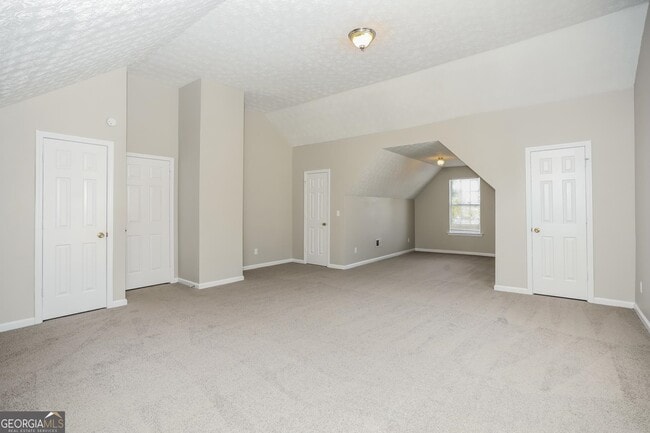 Building Photo - 150 Concord Terrace