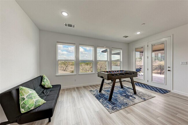 Building Photo - 2420 Novara Trl
