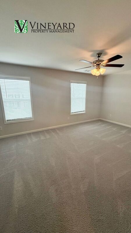 Building Photo - 5295 Blue Mountain Ln