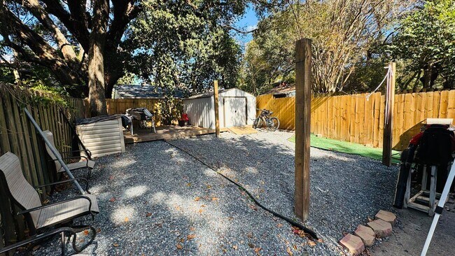 Building Photo - 2348 Merrigan Pl