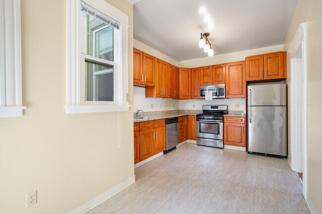 Kitchen - 1805 Church St