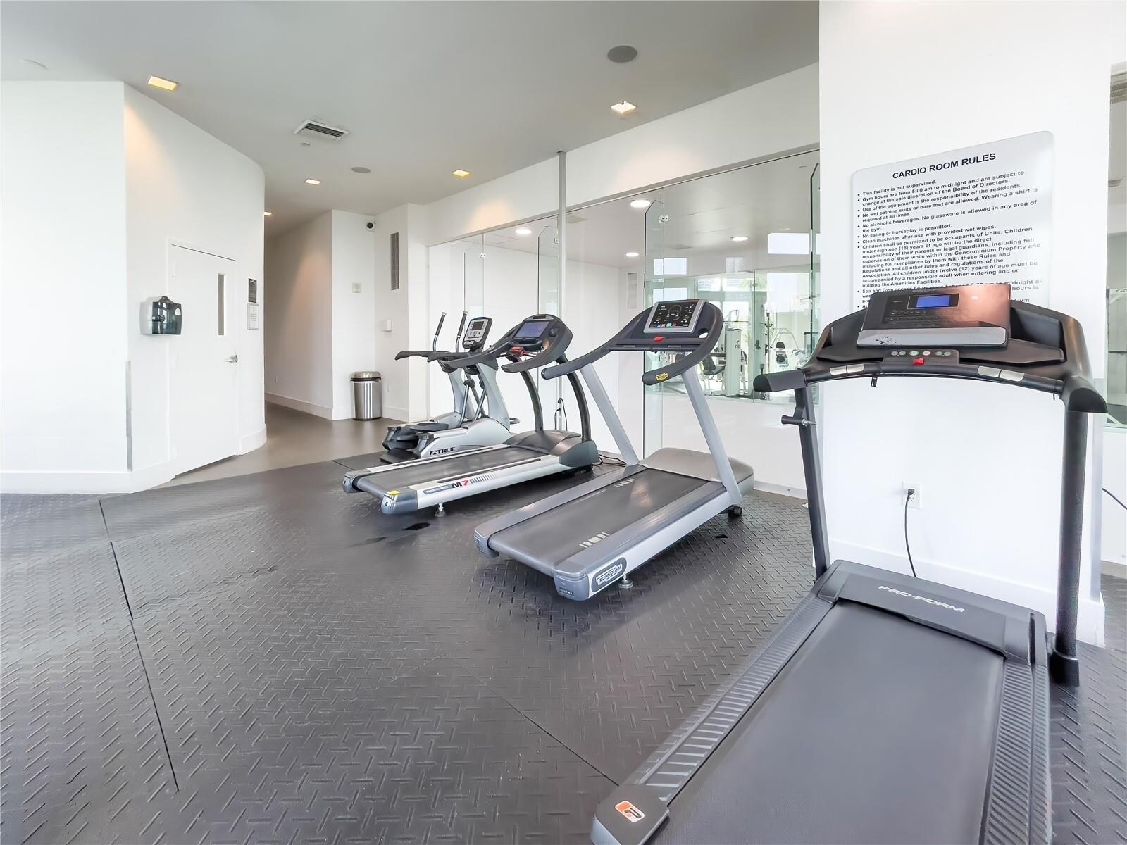 Building Photo - 350 S Miami Ave