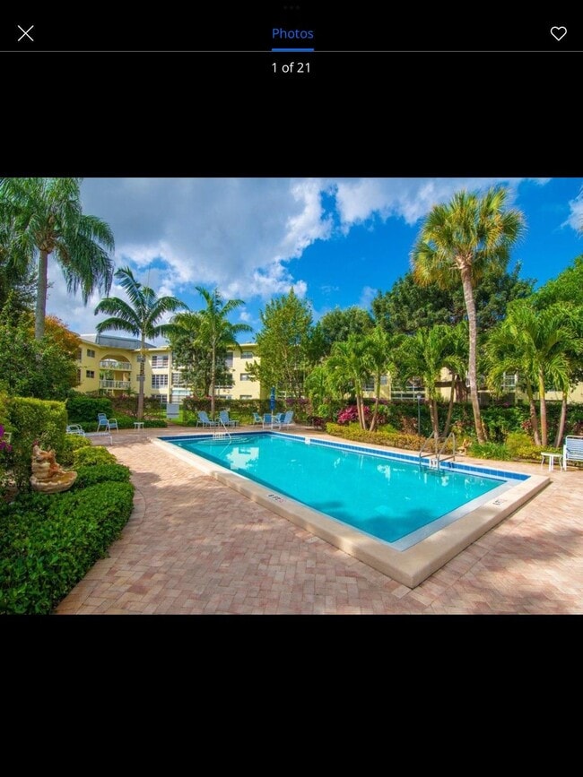 Primary Photo - 1100 Ponce De Leon Cir